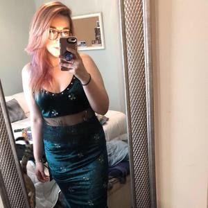 Meet your Posher, Andrea